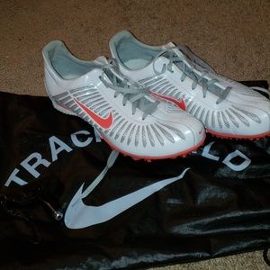 Track spikes